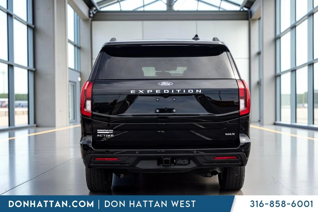 Used 2025 Black Ford Active image 25