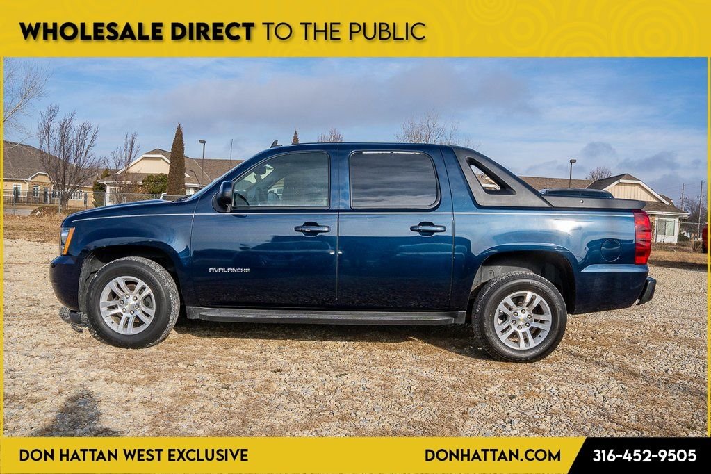Used 2007 Chevrolet Avalanche LT with VIN 3GNEC12J27G137835 for sale in Park City, KS