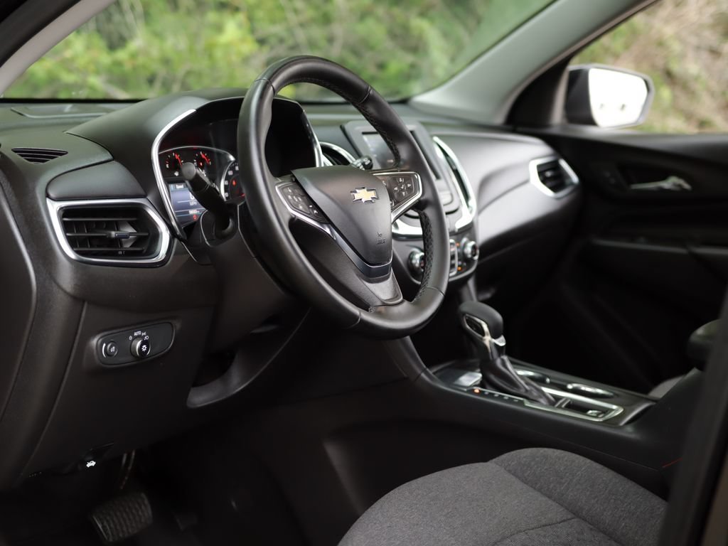 Used 2024 Mosaic Black Metallic Chevrolet LT image 9