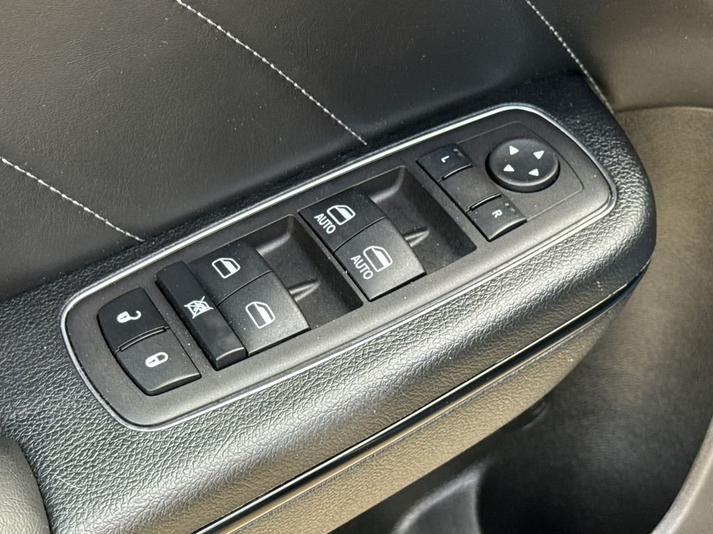 Used 2023 Blue Dodge R/T Scat Pack image 19