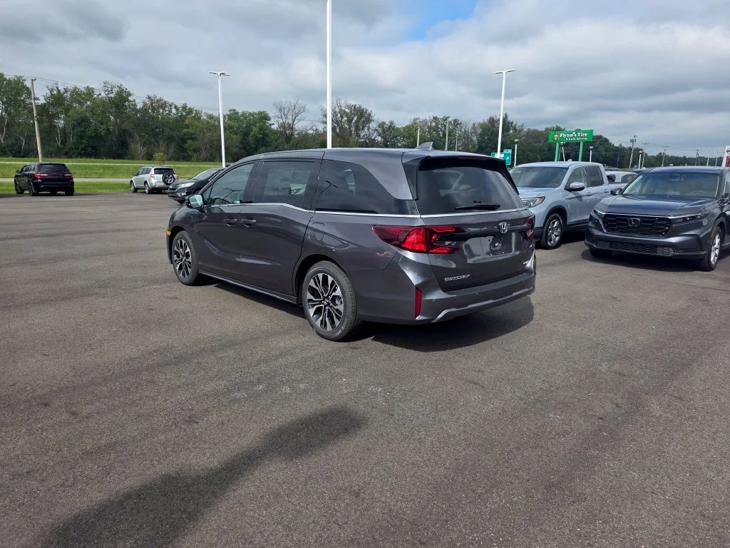 New 2027 Modern Steel Metallic Honda Elite image 5