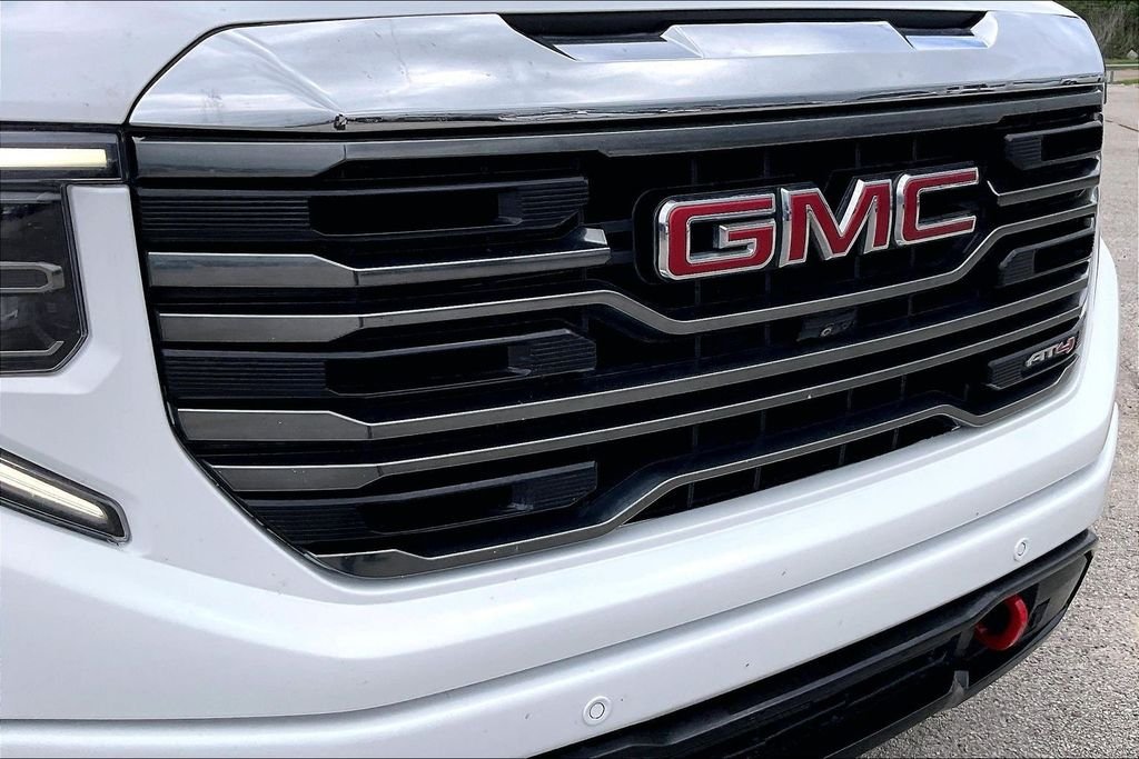 Certified Used 2023 White GMC AT4 image 34