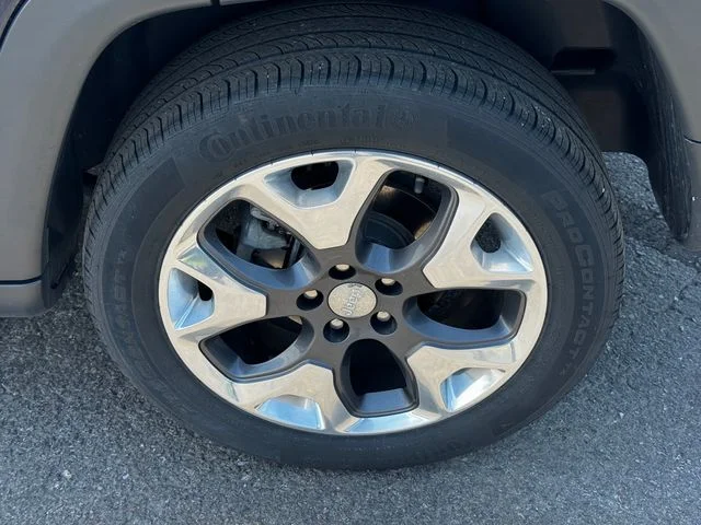Certified Used 2019 Blue Jeep Limited image 11