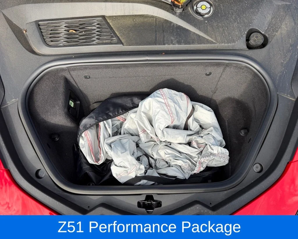 Used 2022 Red Chevrolet Stingray image 14