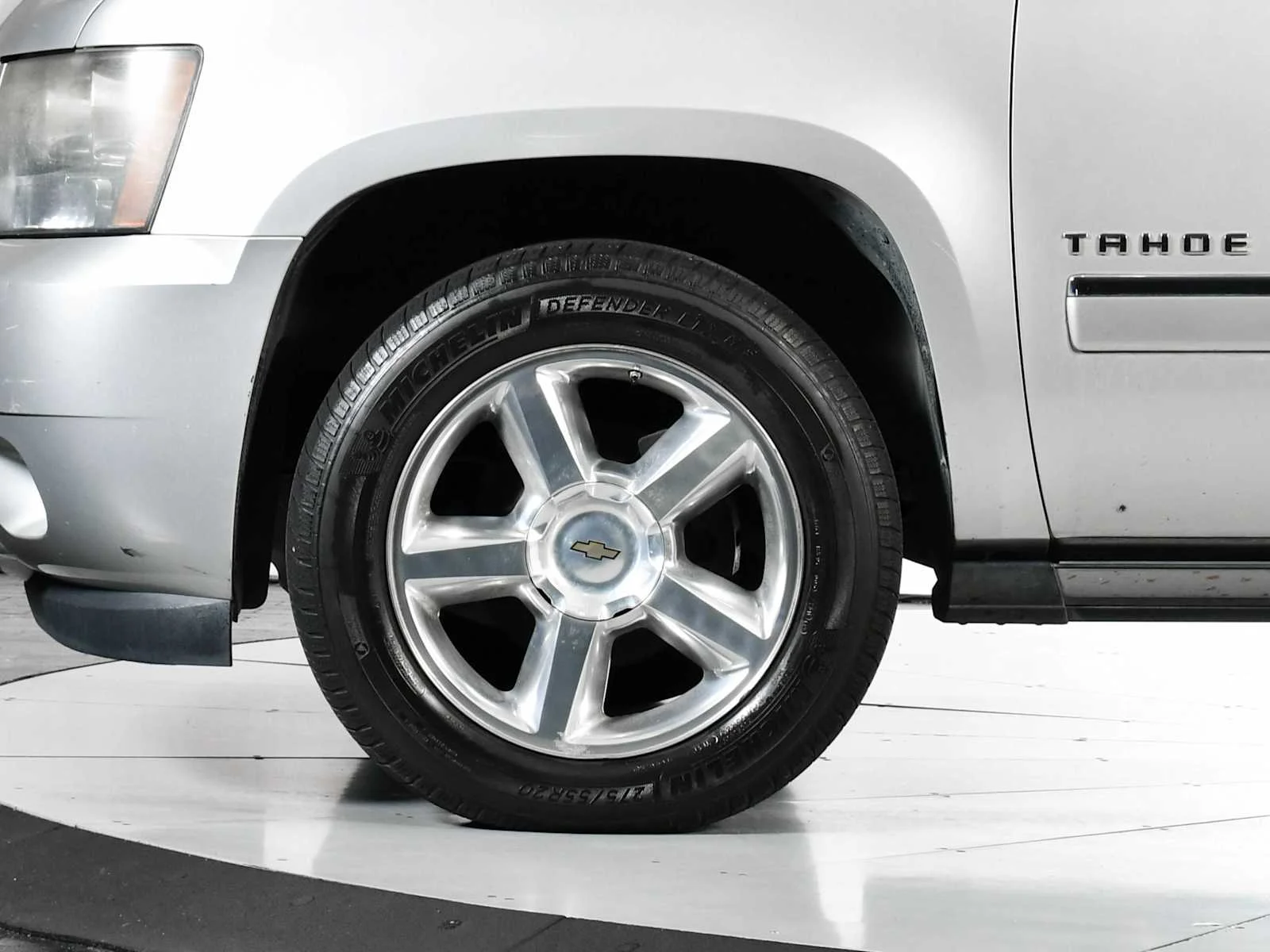 Used 2010 Sheer Silver Metallic Chevrolet LTZ image 10