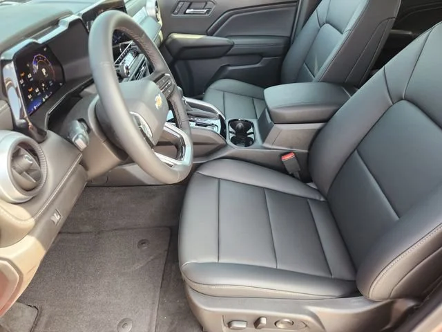 2026 Chevrolet Colorado LT - Photo 14