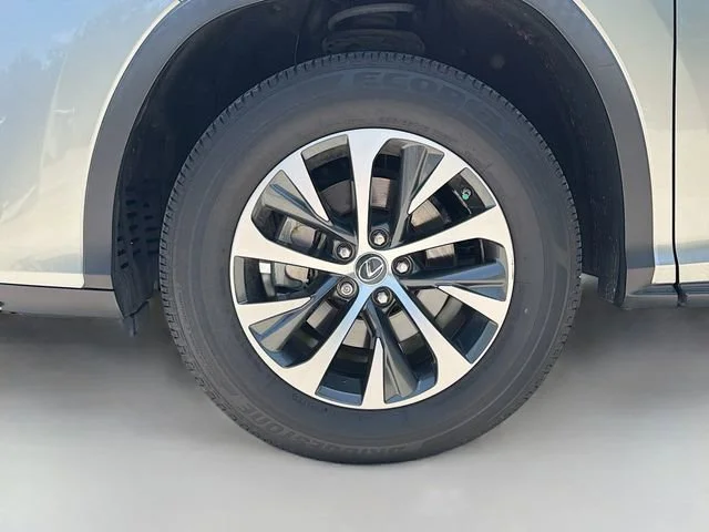Used 2021 Silver Lexus RX 350 image 41