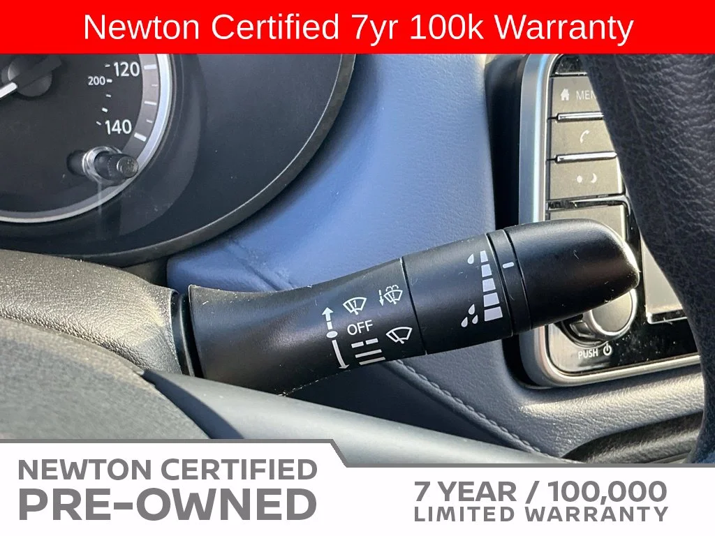 Used 2023 White Nissan 1.6 SV image 28