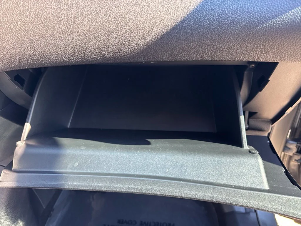Used 2021 Gray Nissan S image 21