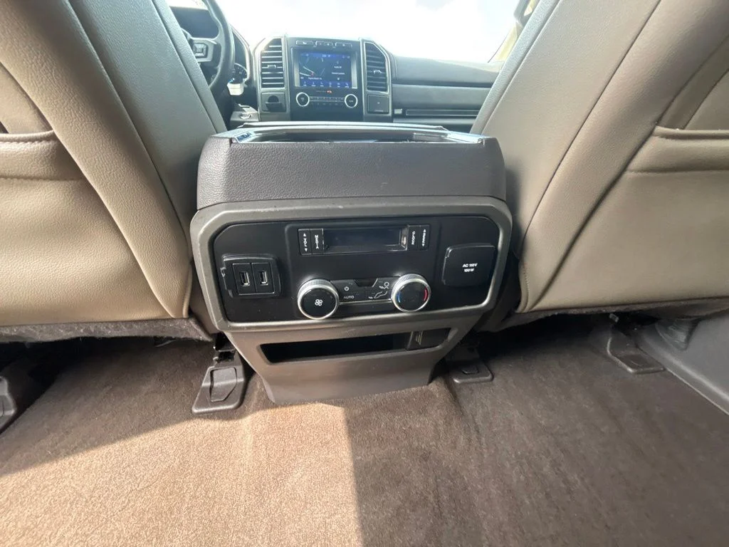 Used 2020 White Ford XLT image 18