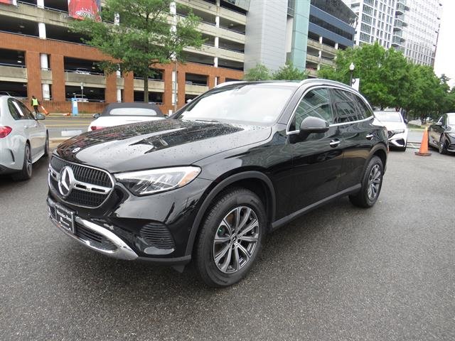2026 Mercedes-Benz GLC GLC 300 4MATIC's photo
