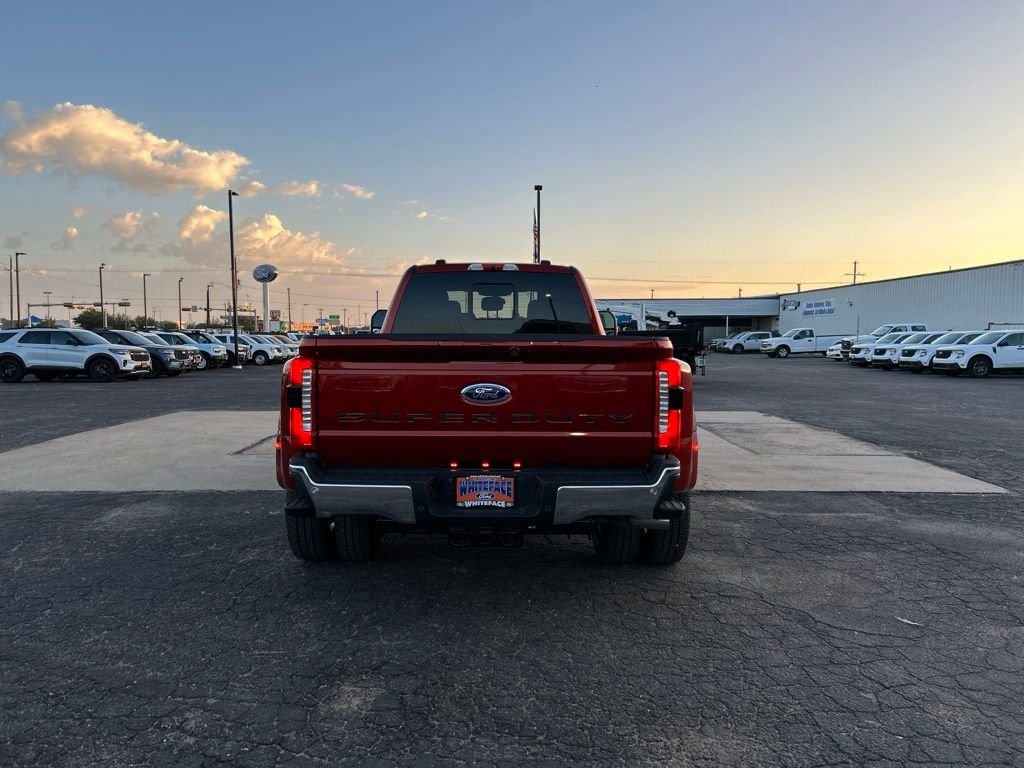 Used 2026 Ruby Red Metallic Ford XLT image 5