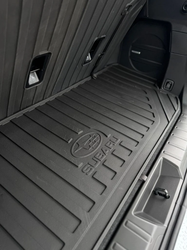 New 2026 ICE SILVER METALLIC Subaru Limited 7-Passenger image 105