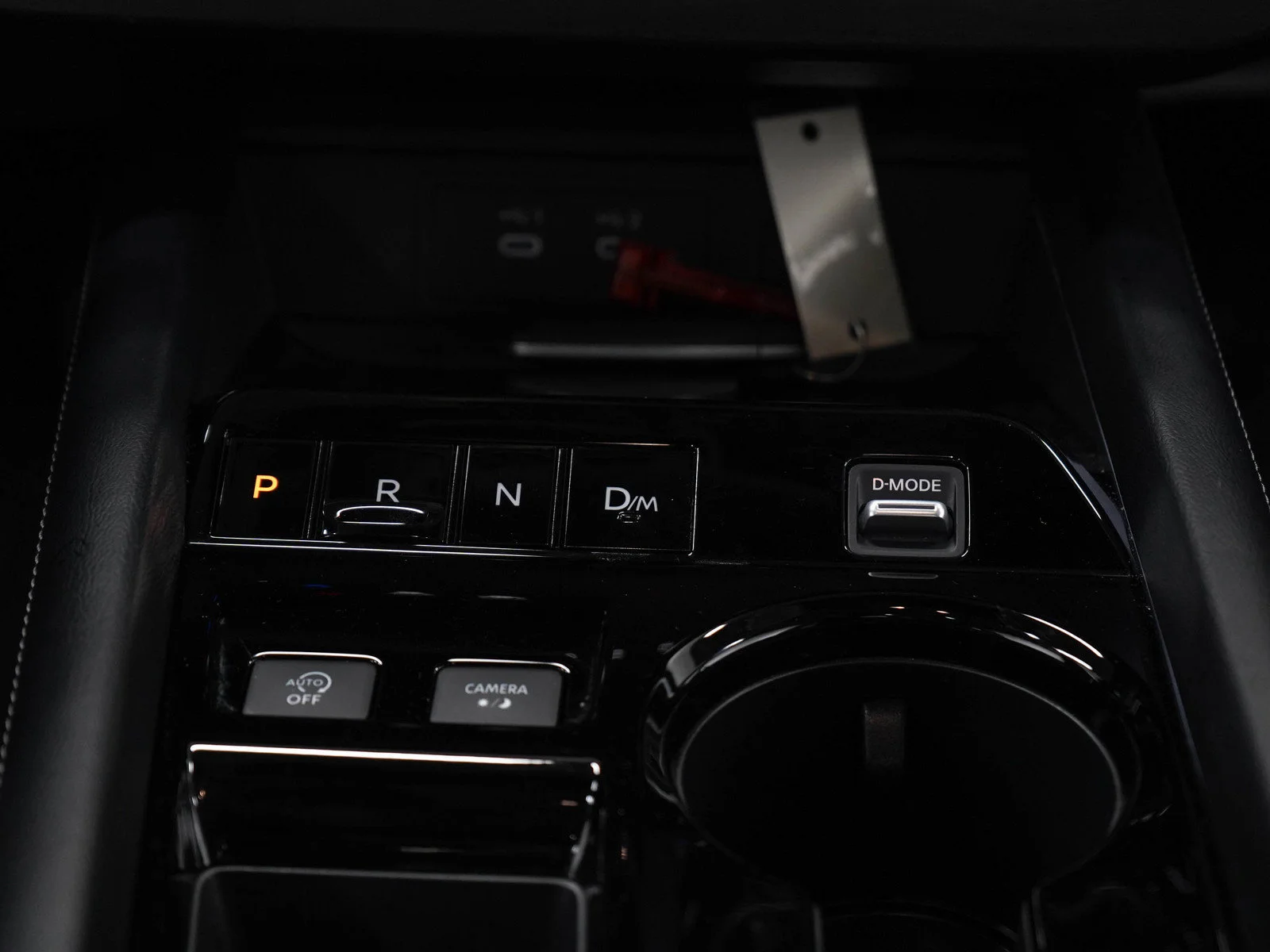 Used 2026 Super Black Nissan SL image 20