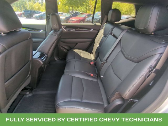 Used 2020 Silver Cadillac Premium Luxury image 43