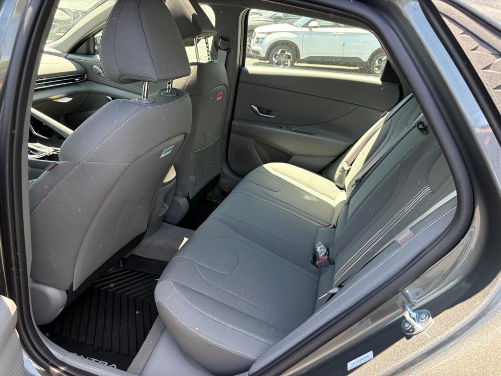 New 2026 Amazon Gray Hyundai SEL Sport image 13