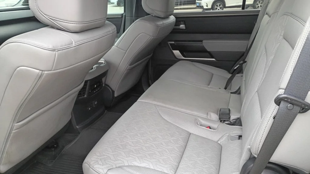 Used 2025 Blue Toyota SR5 image 16