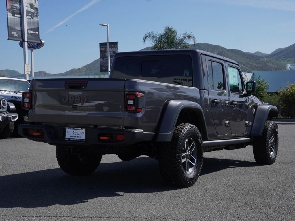 New 2026 Granite Crystal Metallic Clear-Coat Exterior Paint Jeep Mojave image 3
