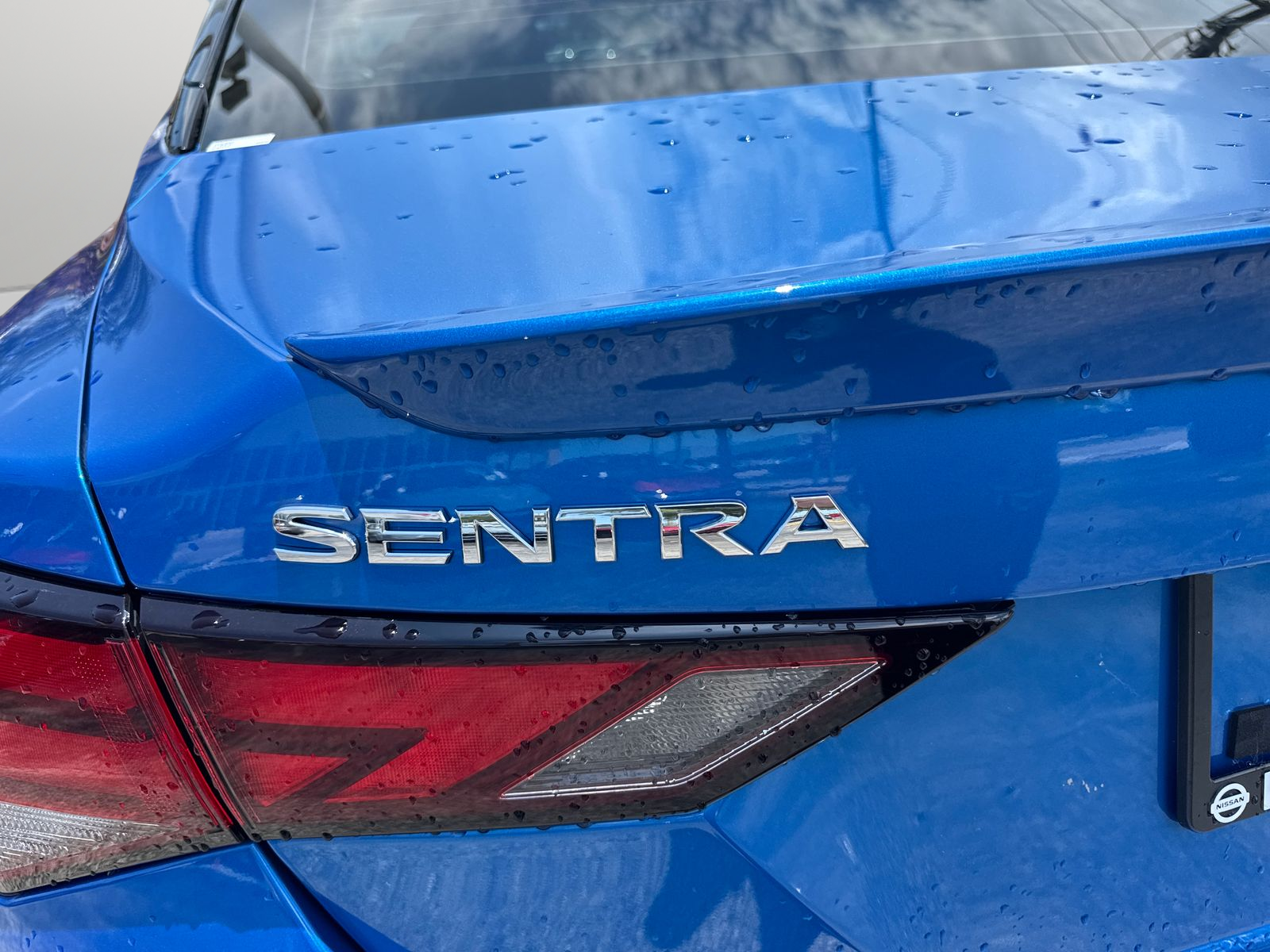 Certified Used 2025 Blue Nissan SR image 39