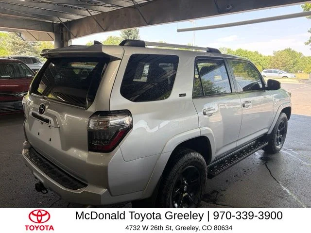 Used 2022 Silver Toyota SR5 image 5