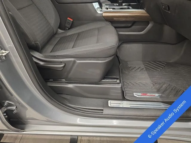 Used 2025 Sterling Gray Metallic Chevrolet LT Trail Boss image 11