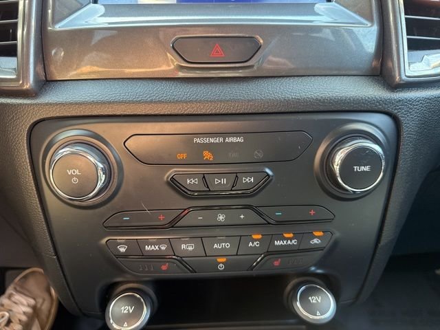 Used 2019 Black Ford Lariat image 16