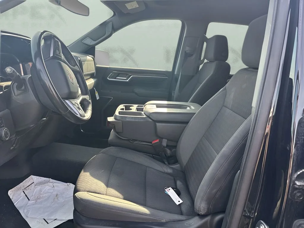 Used 2022 Black Chevrolet LT (2FL) image 5