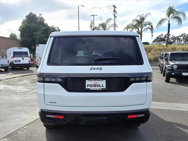 New 2026 Bright White Clear-Coat Exterior Paint Jeep Grand Wagoneer image 4