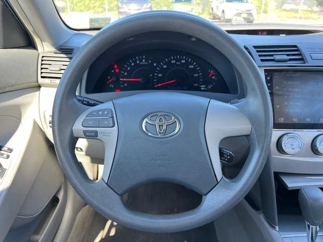 Used 2011 Blue Ribbon Metallic Toyota LE image 18