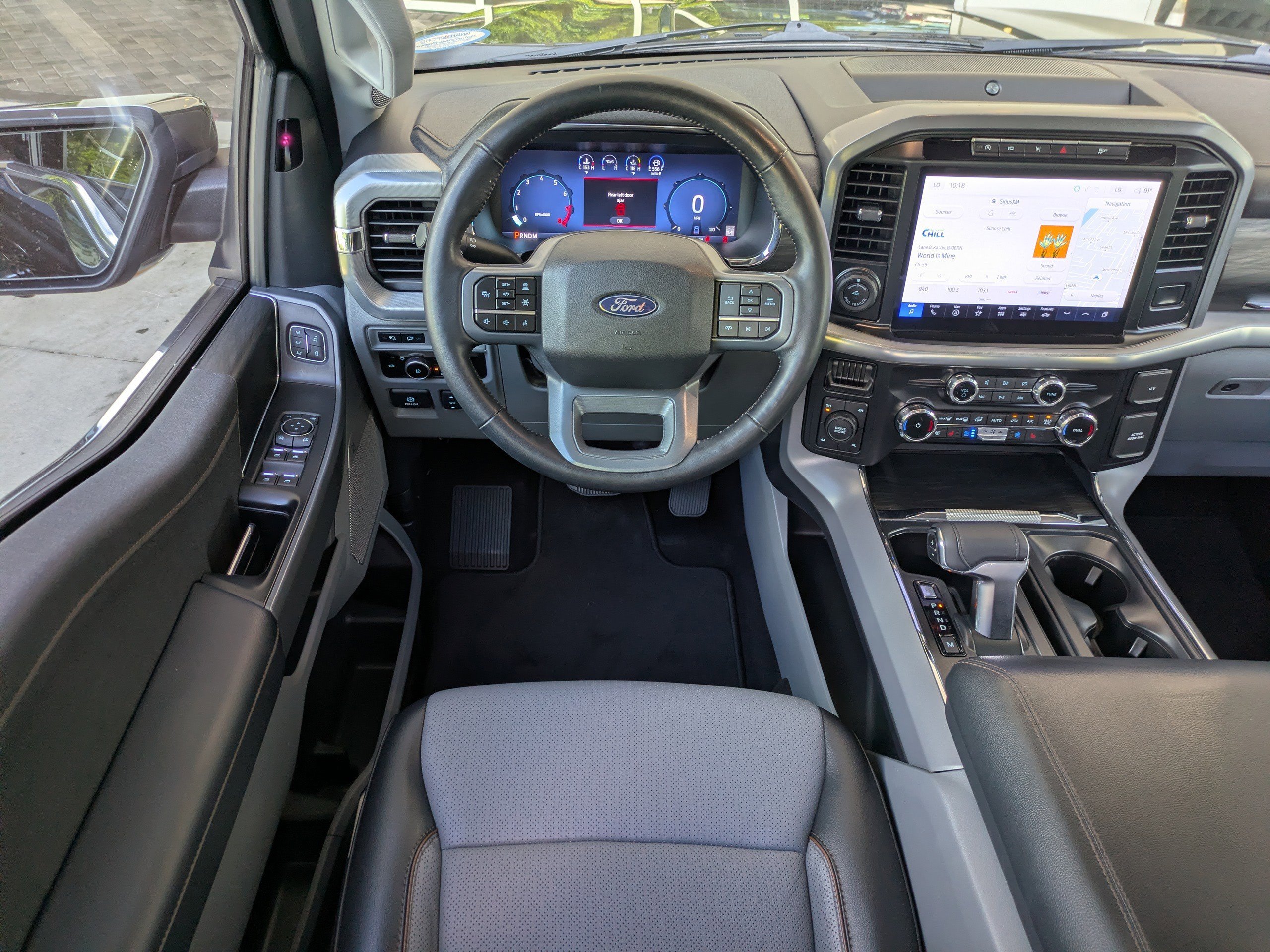 Used 2024 Black Metallic Ford LARIAT image 16