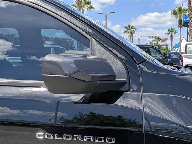 2025 Chevrolet Colorado Z71 - Photo 11