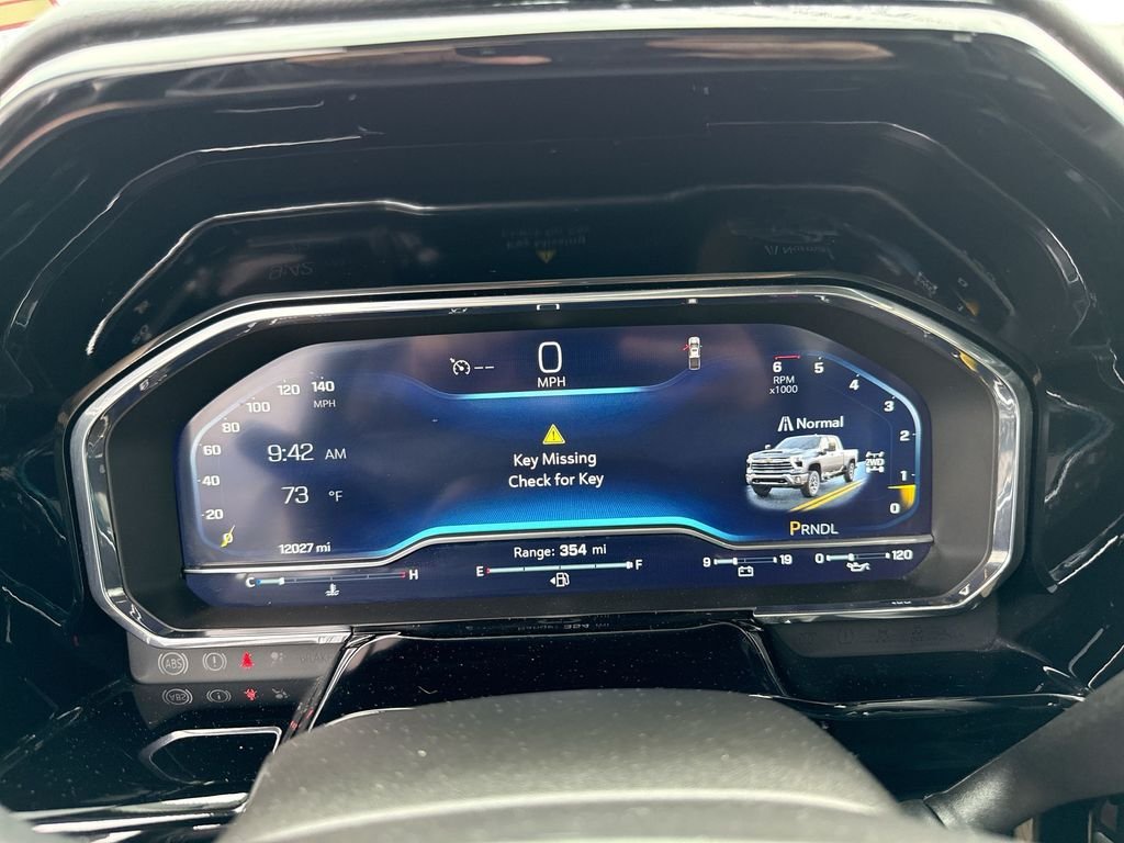 Used 2025 Summit White Chevrolet LT image 52