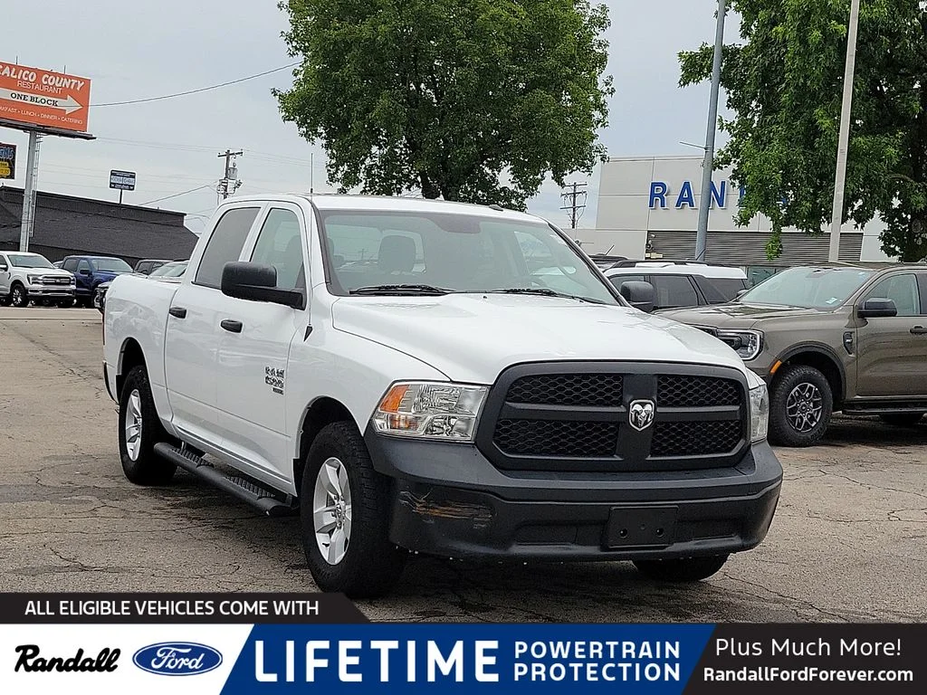 2022 RAM 1500 Classic Tradesman Crew Cab 5'7's photo