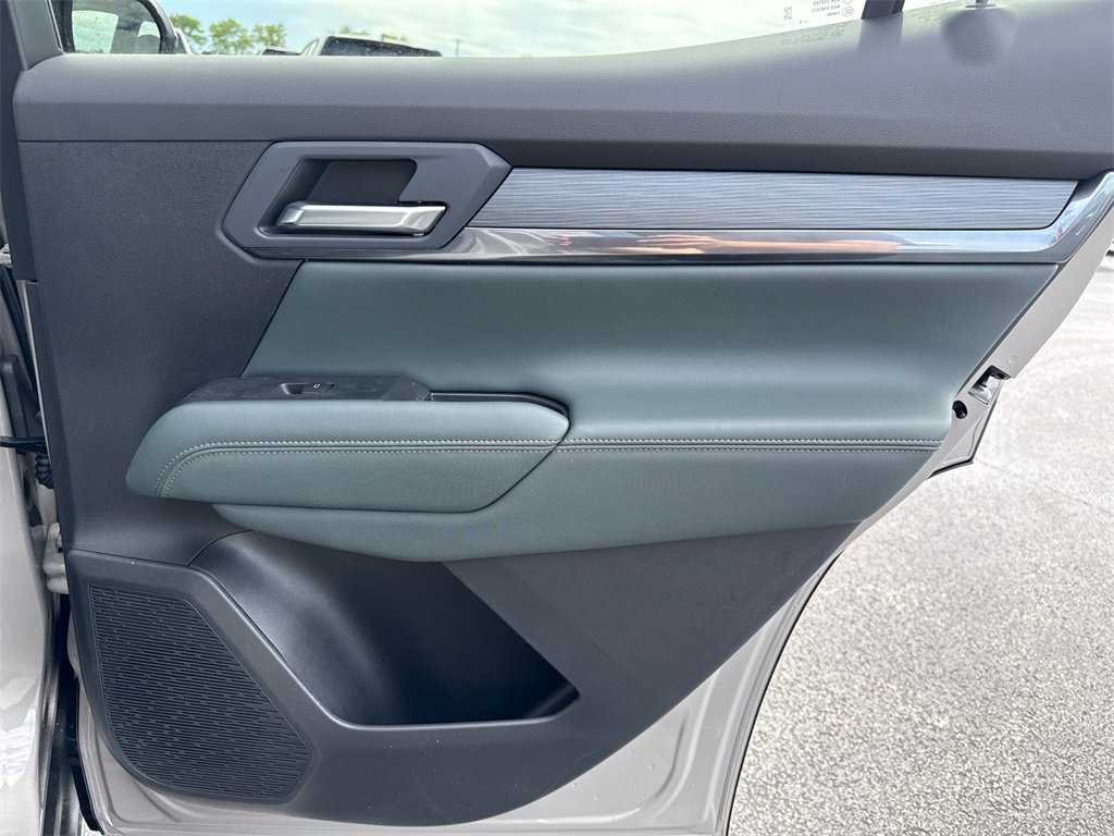 2026 GMC TERRAIN - Image 34