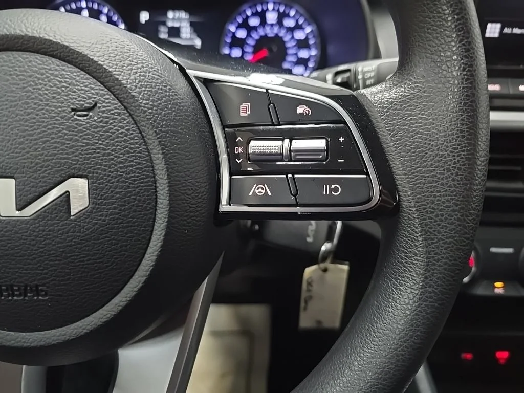 Used 2024 Gray Kia LXS image 20