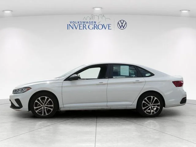 Certified Used 2025 White Volkswagen 1.5T Sport image 4