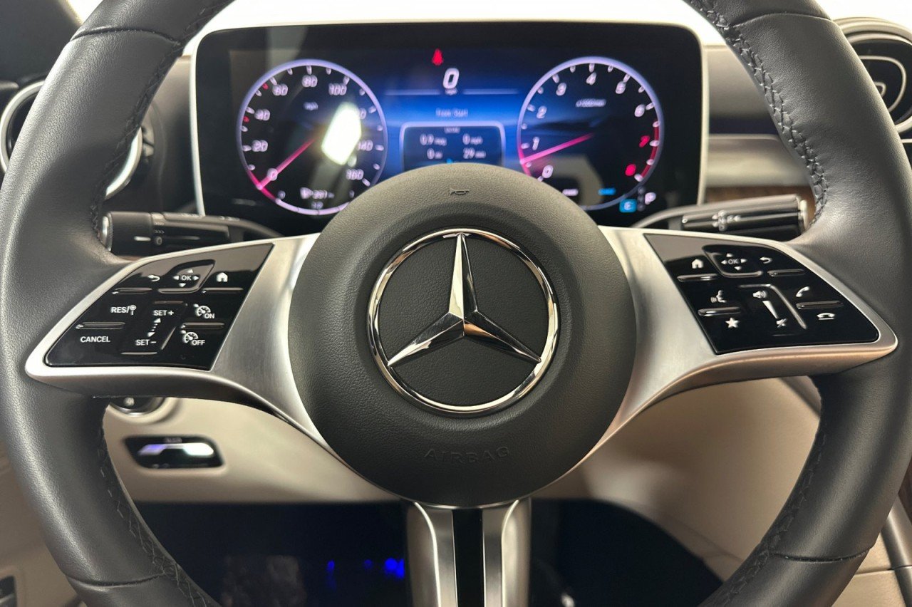 Used 2026 Polar White Mercedes-Benz C 300 image 21