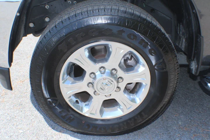 Used 2025  Ram Big Horn image 5