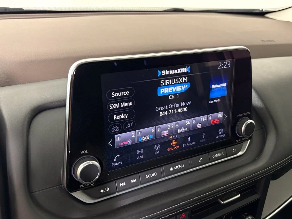 Used 2023 Silver Nissan SV image 23