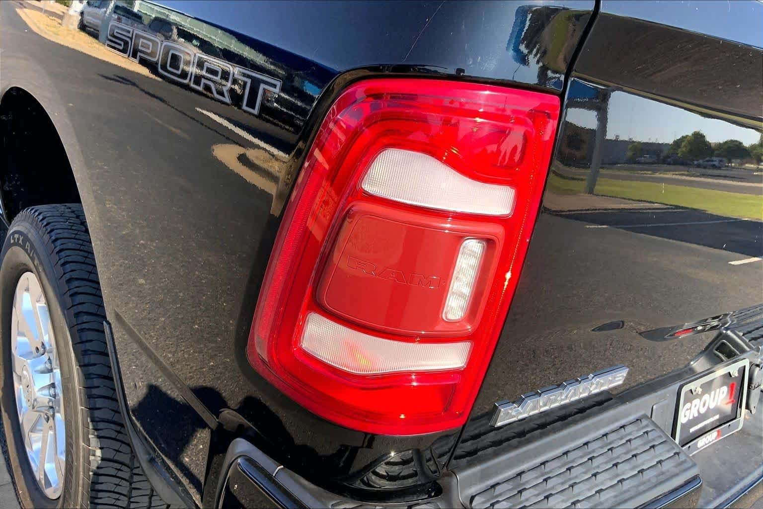 Used 2023 Diamond Black Crystal Pearlcoat Ram Laramie image 28