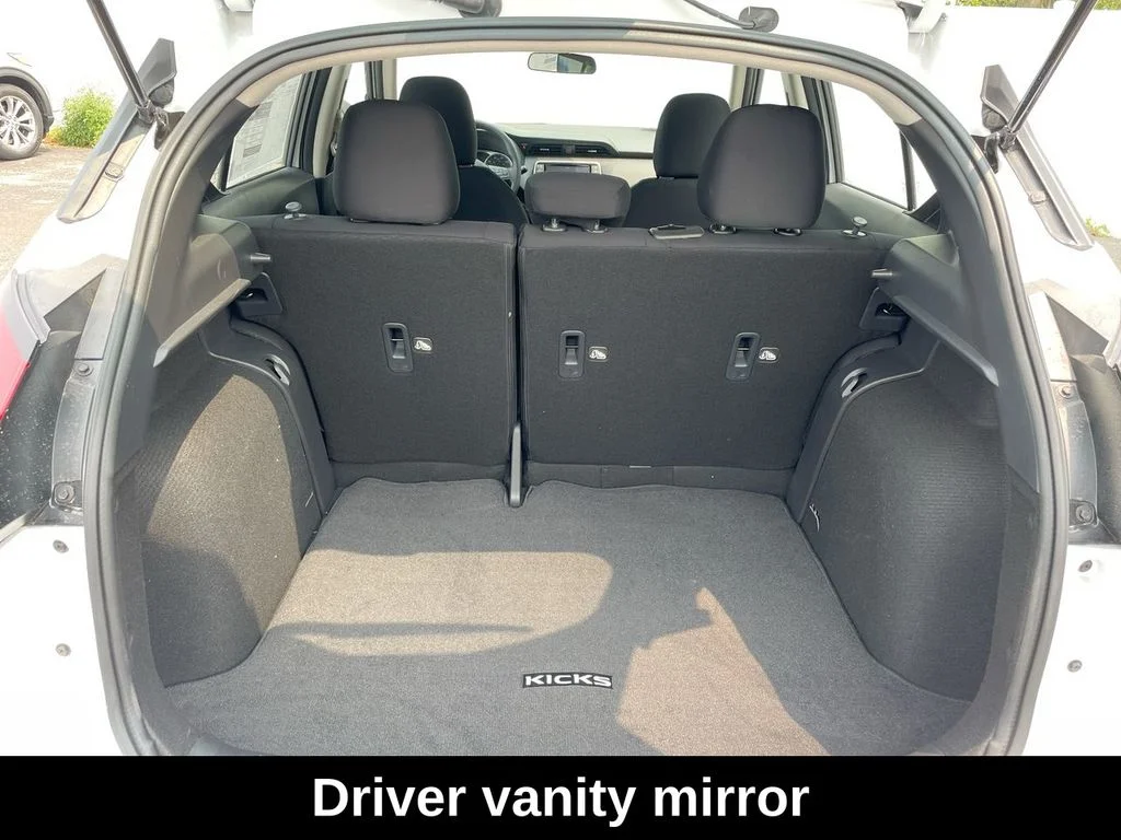 2025 Nissan KICKS PLAY Base - Photo 35