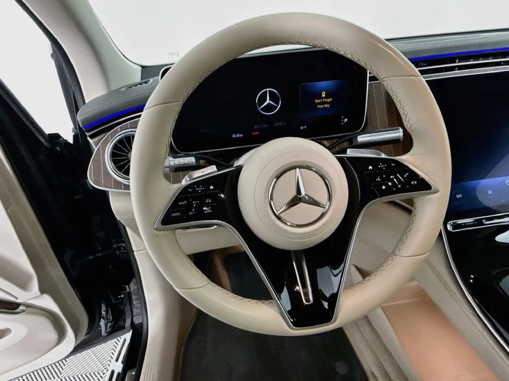 Used 2023 Obsidian Black Metallic Mercedes-Benz 450 image 12