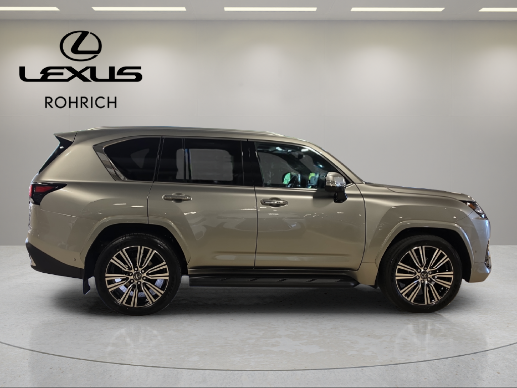 New 2026 Atomic Silver Lexus LX 700h LUXURY image 5