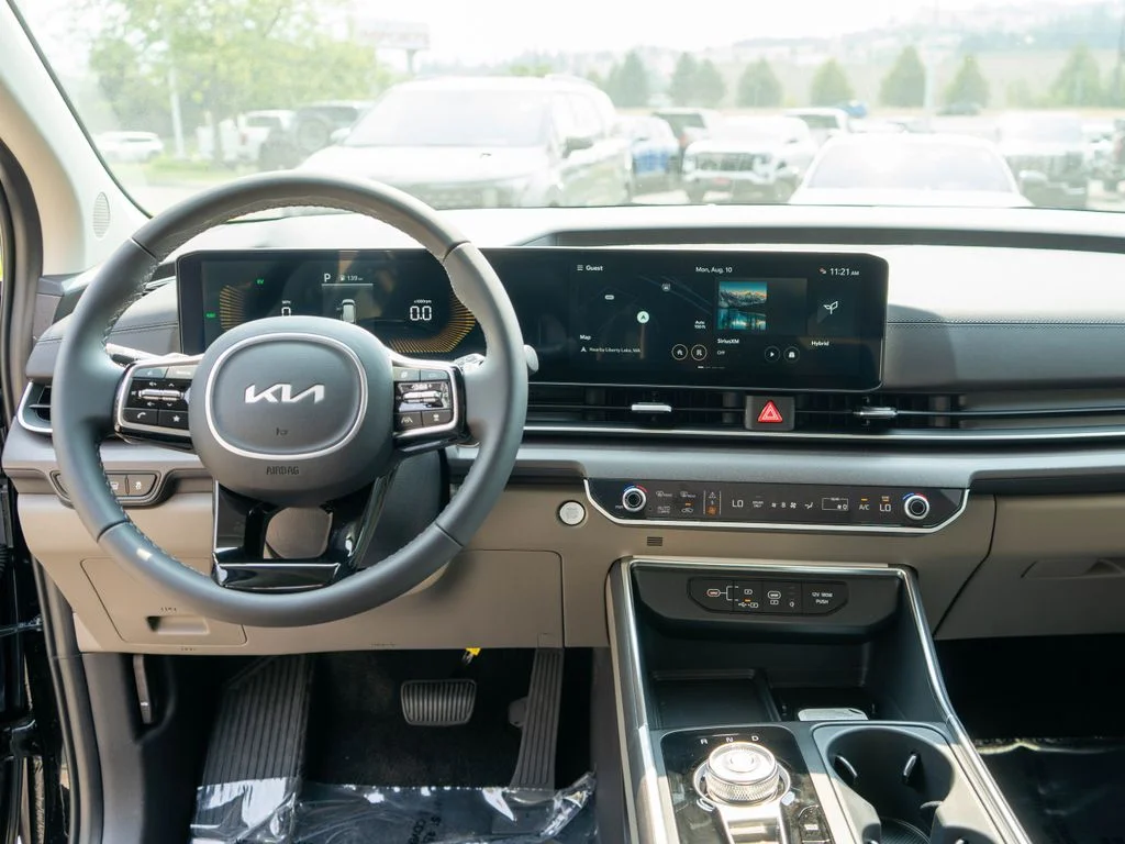 New 2026 Aurora Black Pearl Kia EX image 16