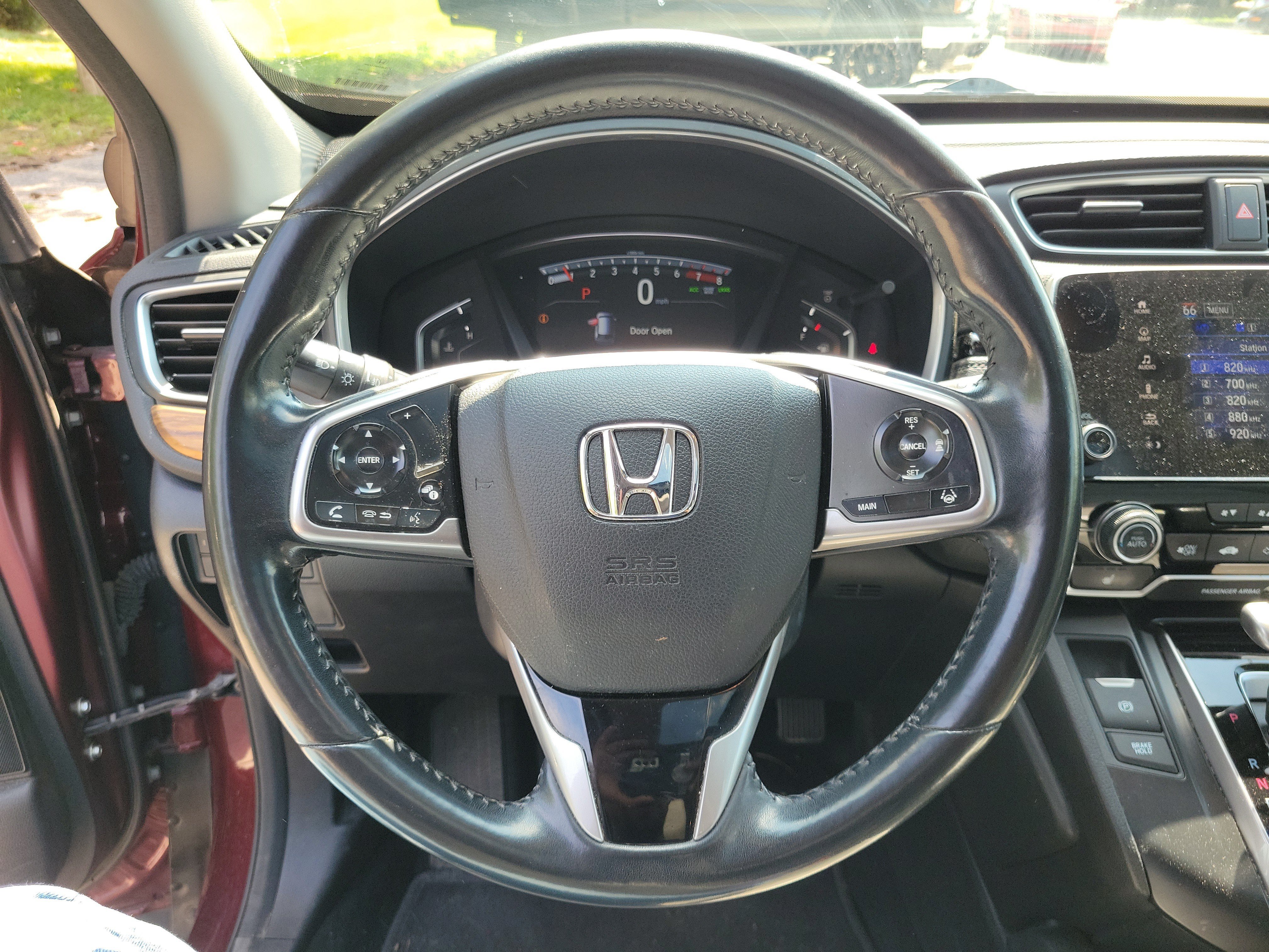Used 2019 Basque Red Pearl II Honda Touring image 21
