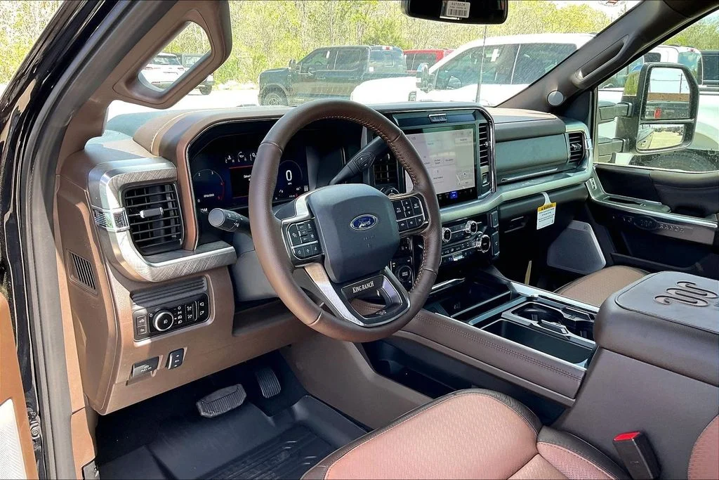 New 2026 Ford Super Duty F-250 King Ranch 4D Crew Cab