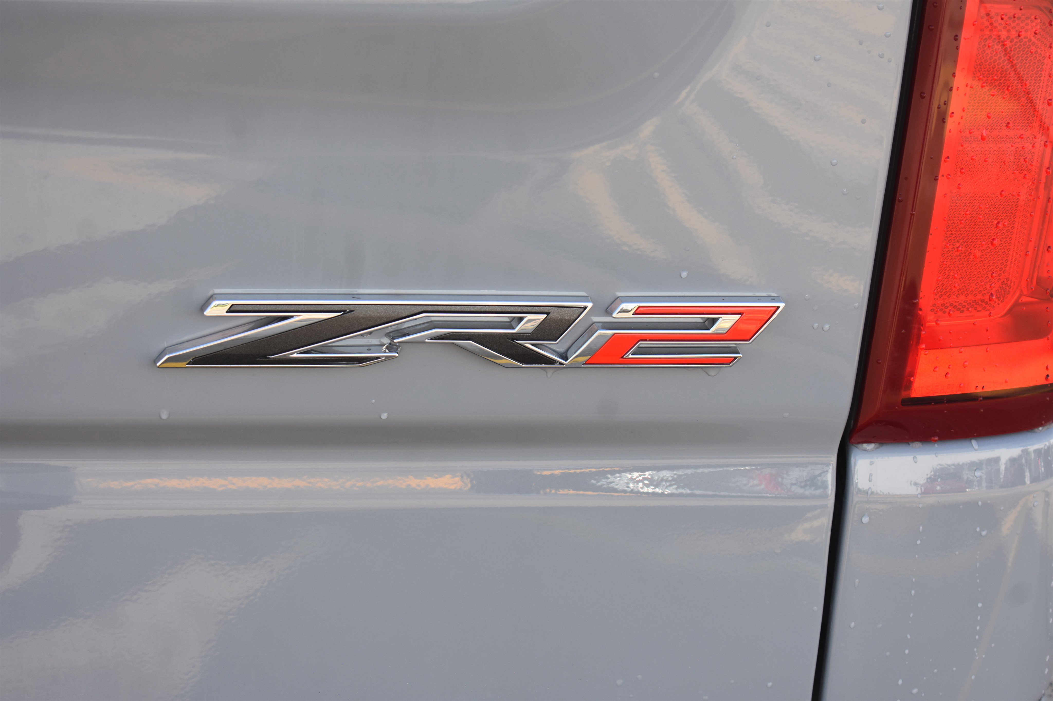 Used 2025 Slate Gray Metallic Chevrolet ZR2 image 8
