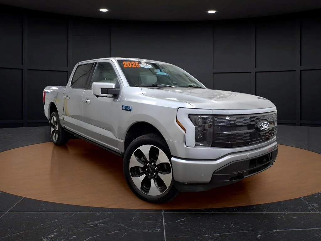 2025 Ford F-150 Platinum 4x4 SuperCrew 5-1/2 Box's photo