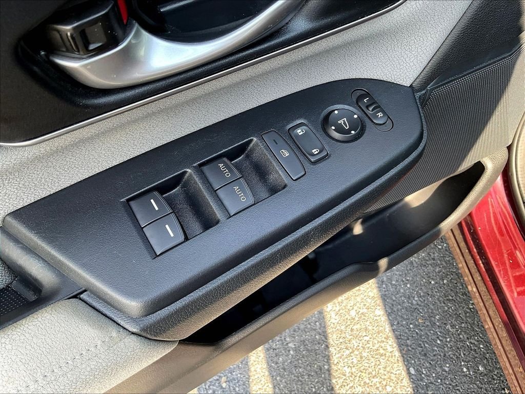 Used 2019 Red Honda EX image 20