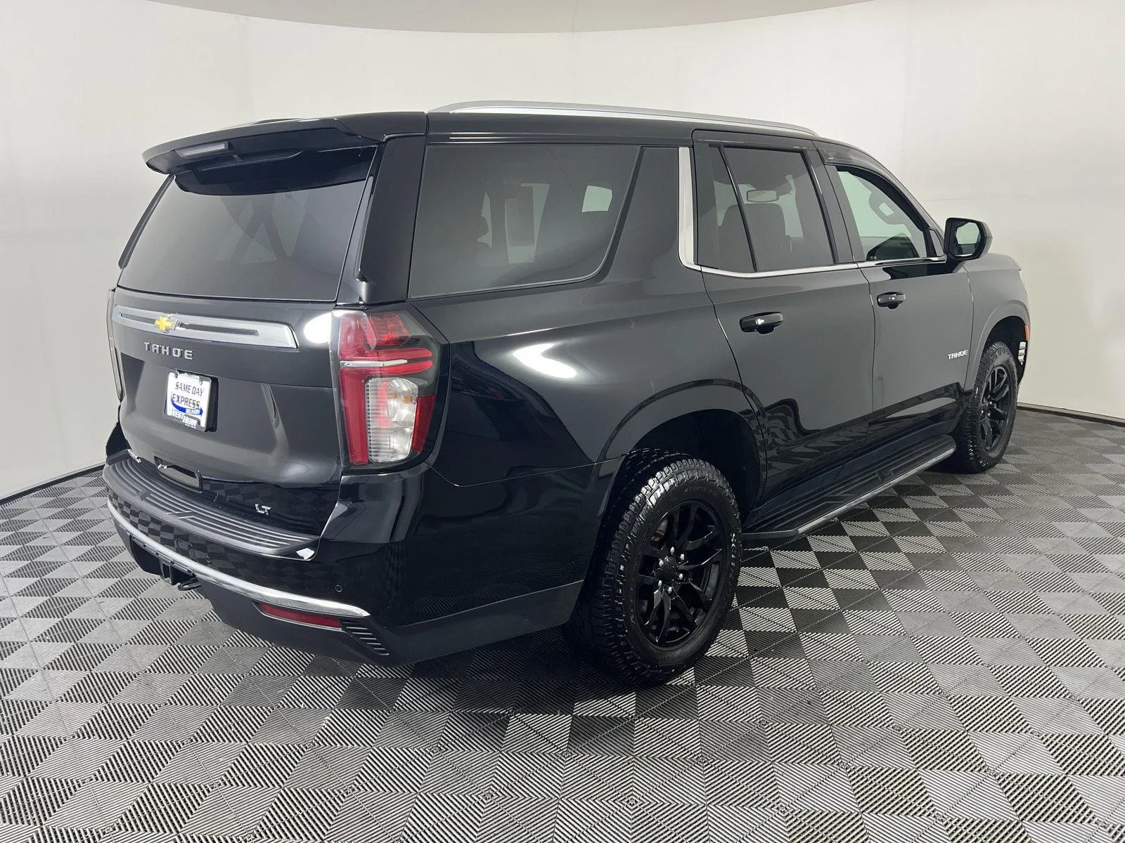 Used 2023 Black Chevrolet LT image 3